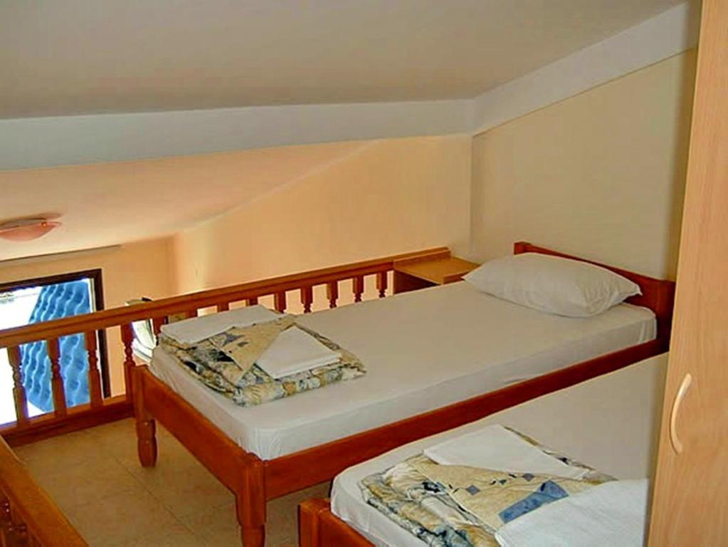 Vlsb Apartments Petrovac Екстериор снимка